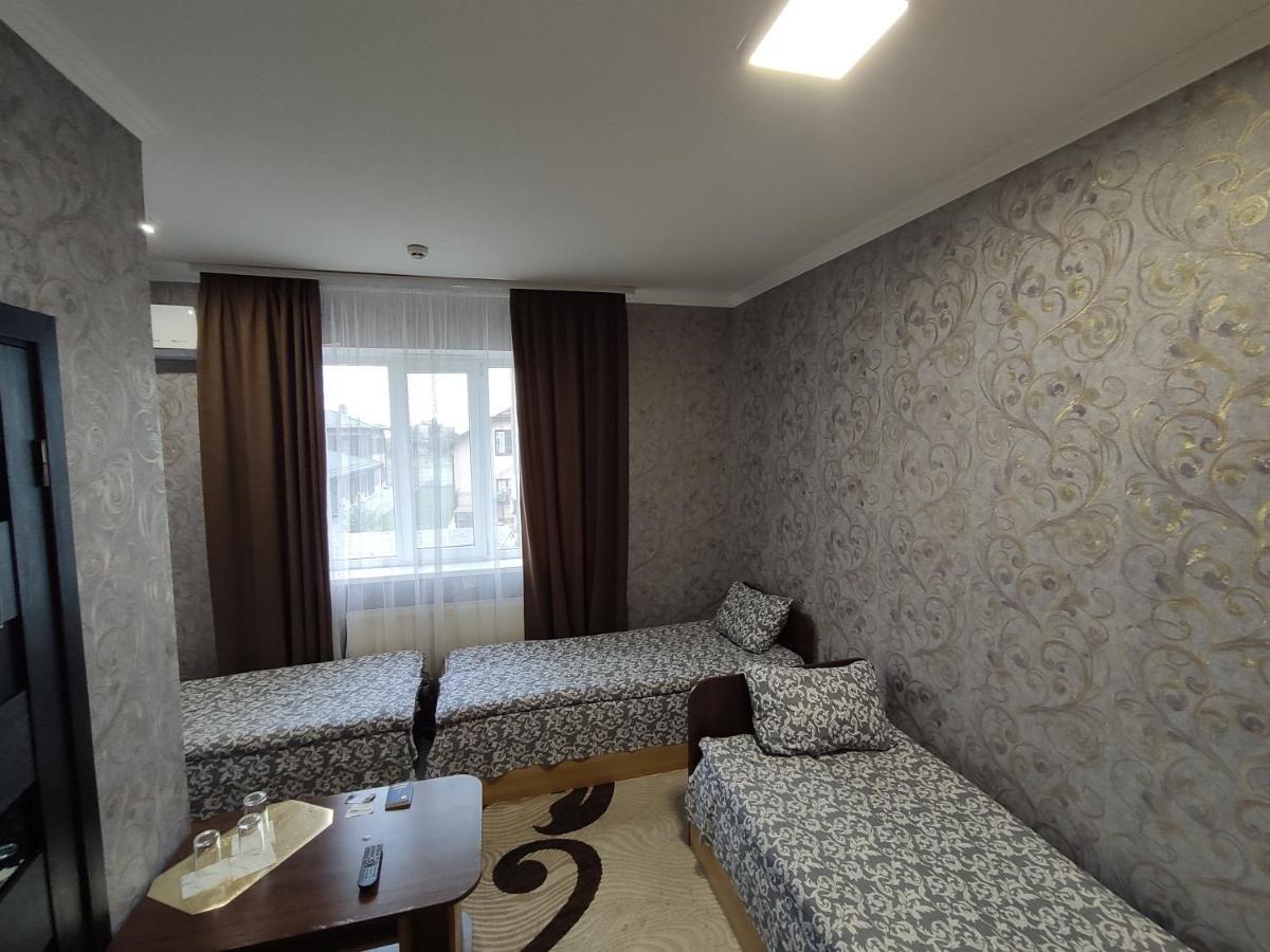 Hotel Karavan Bila Krynytsya  Exterior foto