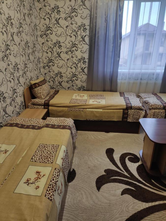 Hotel Karavan Bila Krynytsya  Exterior foto