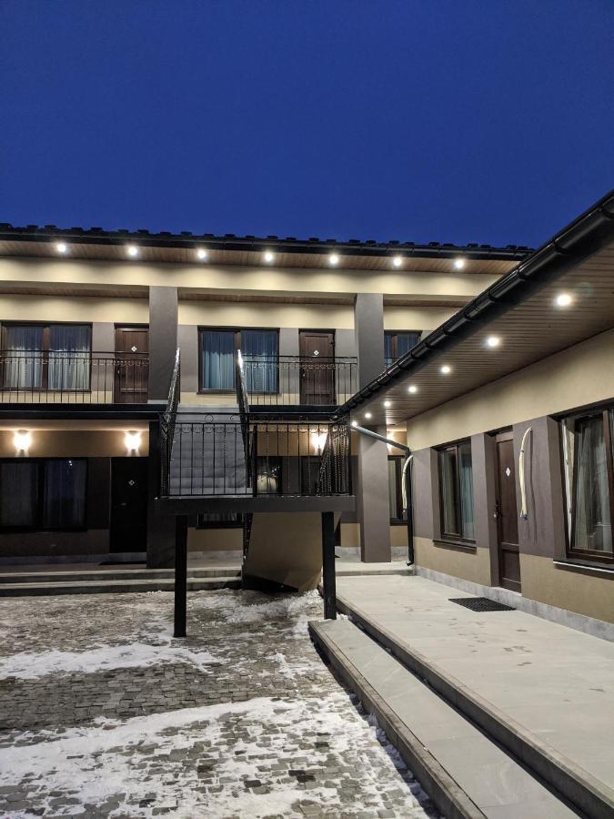 Hotel Karavan Bila Krynytsya  Exterior foto